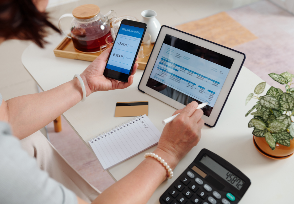 Why Hiring a Virtual Bookkeeper Can Help Your Small Business Grow
