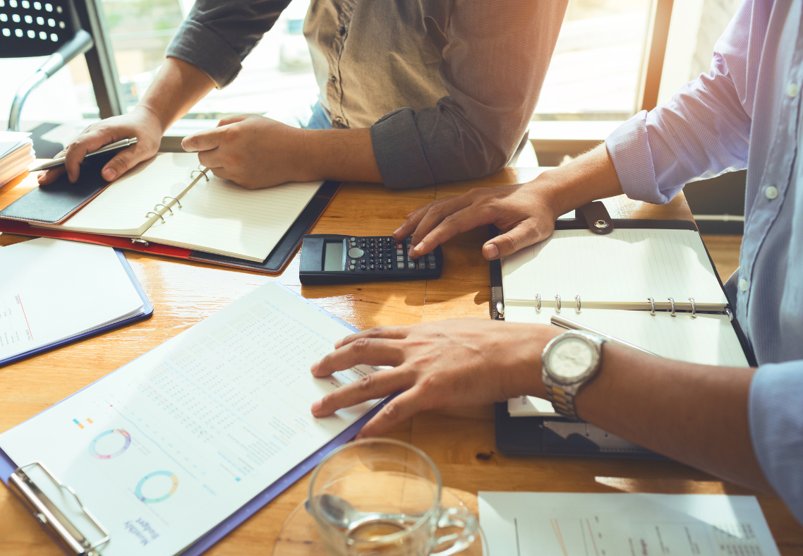 How A Fractional CFO Can Help Avoid Pitfalls And Disruptions To Work Flow